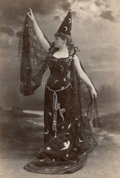 victorian-witch